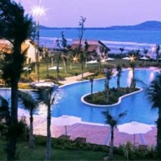 Pandanus Resort 4*