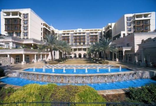 Movenpick Resort & Residence Aqaba 5*