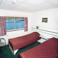 Amstel Botel 3*