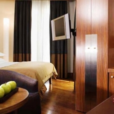 Radisson Blu Hotel Champs Elysees 4*