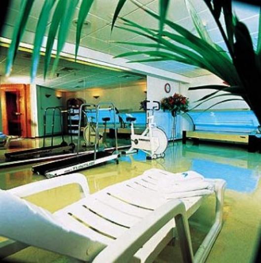 Holiday Inn Amsterdam 5*