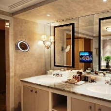 Baur au Lac 5*