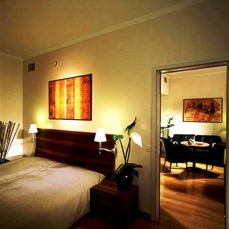 Central Plaza 4*