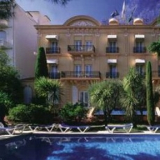 De Paris 3*