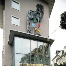 Du Theatre 3*
