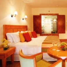 Le Meridien Limassol Spa & Resort 5*