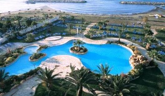 Sandy Beach 4*