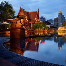 A Royal Meridien 5*