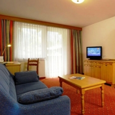 Antonius 4*