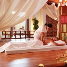 Maritim Royal Peninsula Hotel & Resort 5*