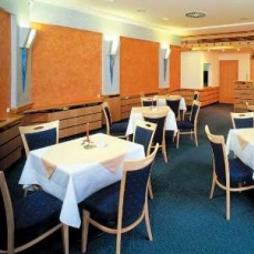 Hotel Ambiente 4*