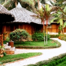 Bamboo Village Beach Resort 3*