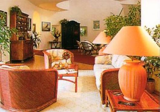 La Mandarine  4*