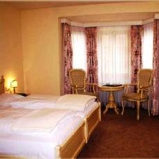 Hotel-Garni Feinschmeck 4*