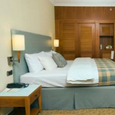 Carlton Tel-Aviv 5*