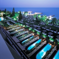 Amathus Beach Hotel 5*