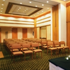 Trident, Cochin 5*