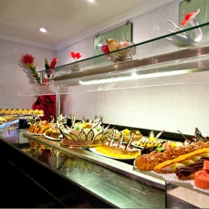 Minamark Beach Resort 4*