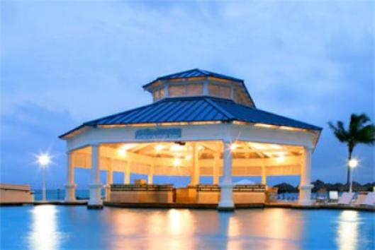Sheraton Nassau Beach Resort 4* de Luxe