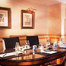 Marriott Champs Elysées 4*