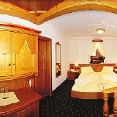 Larchenhof 5*