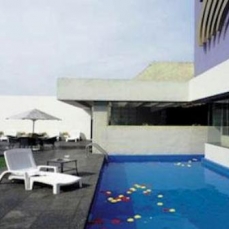 Royal Zona Rosa 5*