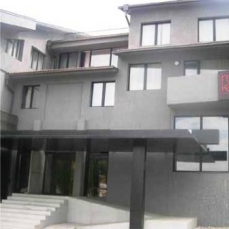 Villa Rocka 3*