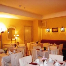 Vecchio Borgo 4*