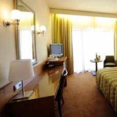 Ajax Hotel 4*