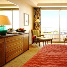 Le Meridien Beach Plaza 4*