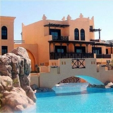 Novotel Al Dana Resort 5* de Luxe
