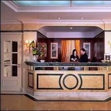 Donna Laura Palace 4*