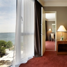 President Wilson 5*