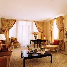 Baur au Lac 5*