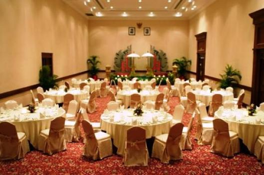 Ramada Benoa 4*