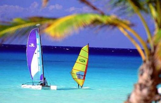 Occidental Royal Hideaway Playacar 5*