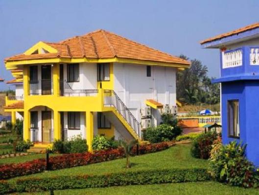 Baywatch Resort 4*