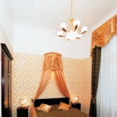 Bristol Livia 4*